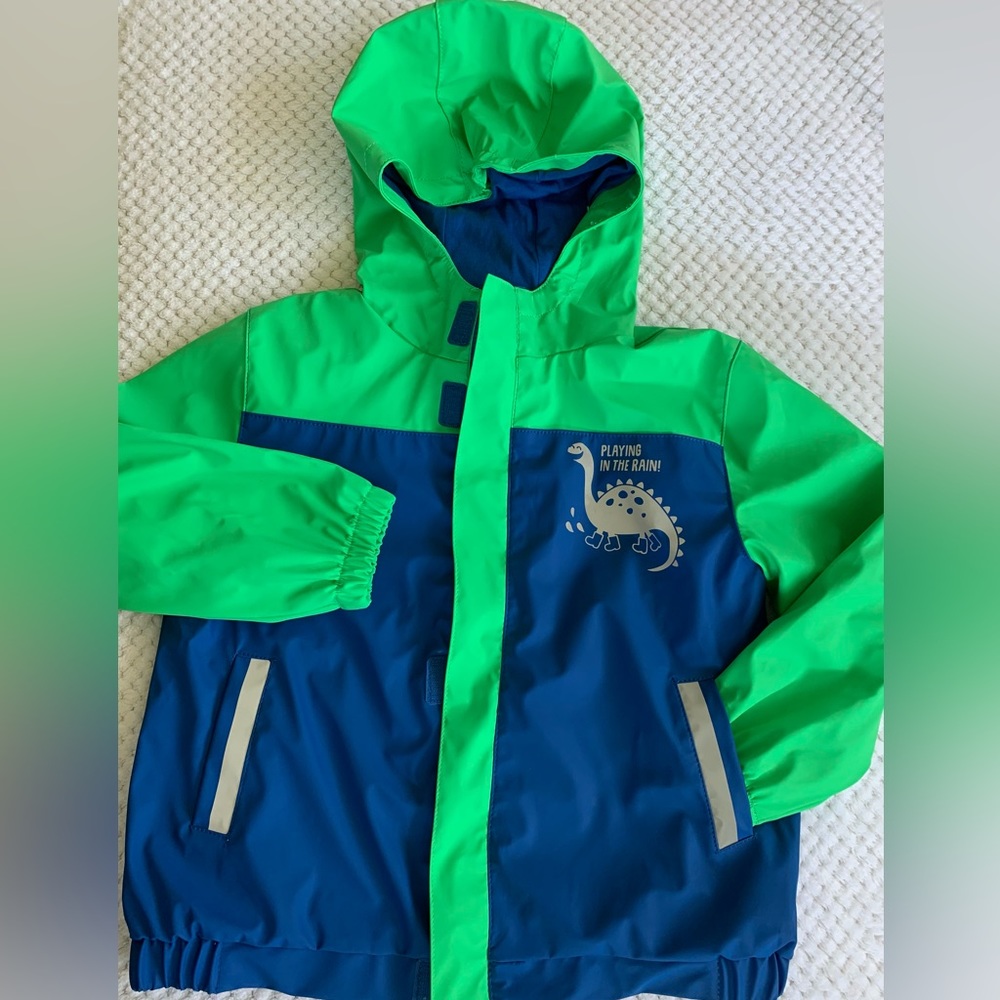 Kids lined rain jacket with reflective stripes